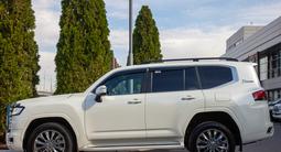 Toyota Land Cruiser Premium+ 2023 года за 53 900 000 тг. в Алматы – фото 4