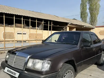 Mercedes-Benz E 230 1990 года за 700 000 тг. в Шымкент – фото 2
