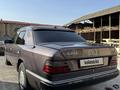 Mercedes-Benz E 230 1990 года за 700 000 тг. в Шымкент