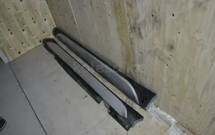 BMW E84 X1 наружние пороги, накладка порога, порог за 30 000 тг. в Астана