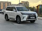 Lexus LX 570 2016 года за 36 000 000 тг. в Атырау – фото 2