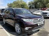 Toyota Highlander 2012 года за 9 673 333 тг. в Алматы – фото 3