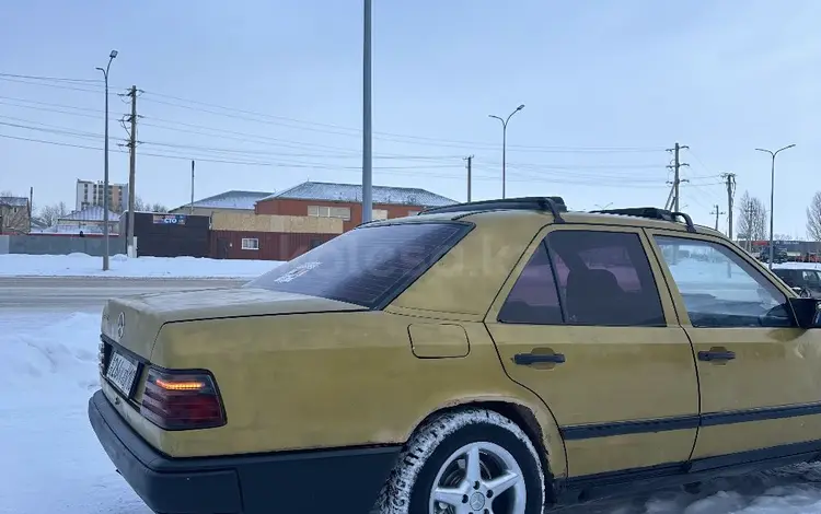 Mercedes-Benz E 230 1987 года за 1 150 000 тг. в Астана