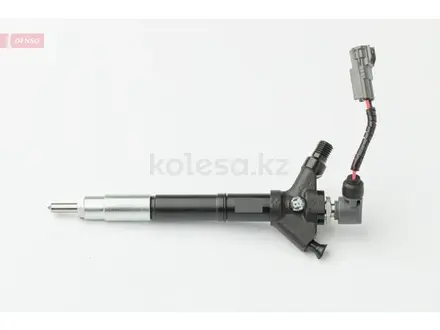 Форсунка топливная 2367029055 Toyota Avensis RAV4 Lexus 23670-0R040 DCRI200 за 95 000 тг. в Астана – фото 2