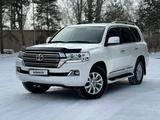 Toyota Land Cruiser 2015 годаүшін28 200 000 тг. в Караганда