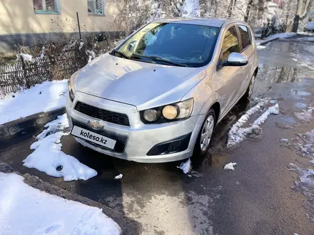 Chevrolet Aveo 2014 года за 3 200 000 тг. в Алматы – фото 6