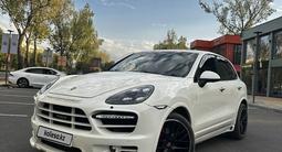 Porsche Cayenne 2011 года за 11 000 000 тг. в Алматы – фото 2