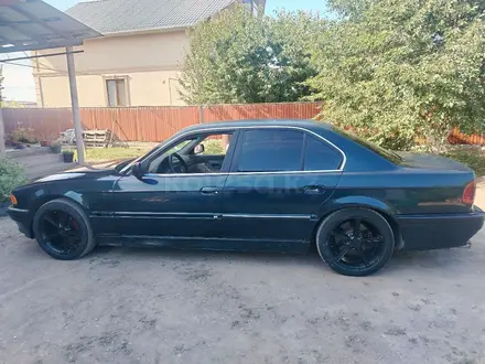 BMW 730 1996 года за 2 000 000 тг. в Алматы – фото 3