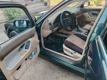 BMW 730 1996 года за 2 000 000 тг. в Алматы – фото 4
