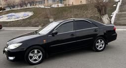 Toyota Camry 2005 года за 6 300 000 тг. в Тараз – фото 2