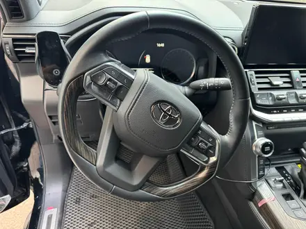 Toyota Land Cruiser 2024 года за 57 900 000 тг. в Астана – фото 11