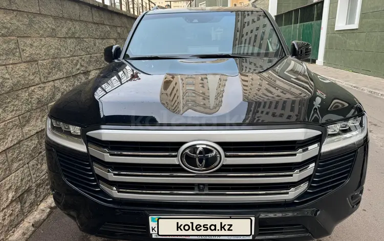 Toyota Land Cruiser 2024 года за 57 900 000 тг. в Астана