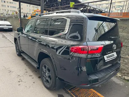 Toyota Land Cruiser 2024 года за 57 900 000 тг. в Астана – фото 5