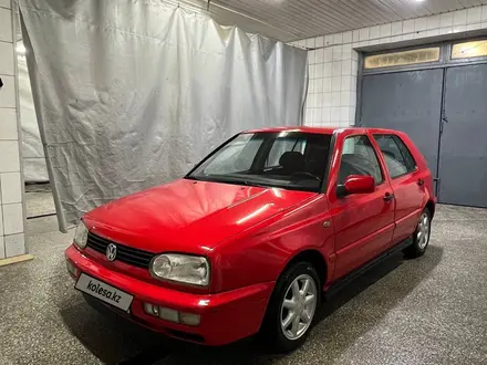 Volkswagen Golf 1997 года за 2 500 000 тг. в Алматы – фото 10