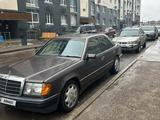 Mercedes-Benz E 230 1991 года за 1 000 000 тг. в Алматы – фото 3