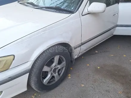 Toyota Mark II Qualis 1997 года за 3 100 000 тг. в Усть-Каменогорск – фото 5