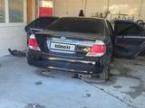 Toyota Camry 2004 года за 5 300 000 тг. в Калбатау – фото 2