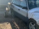 Toyota RAV4 1997 годаүшін800 000 тг. в Сатпаев – фото 5