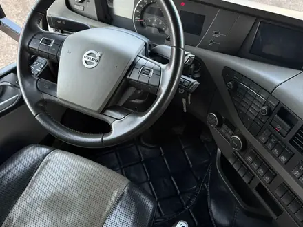Volvo  FH 2018 года за 43 900 000 тг. в Алматы – фото 18
