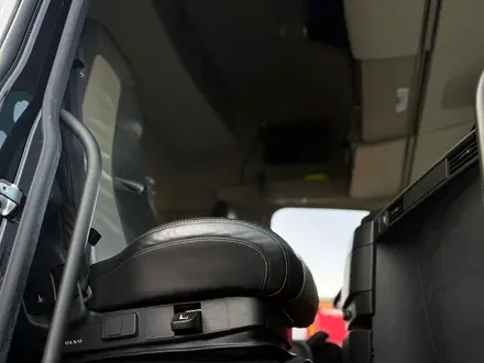 Volvo  FH 2018 года за 43 900 000 тг. в Алматы – фото 23