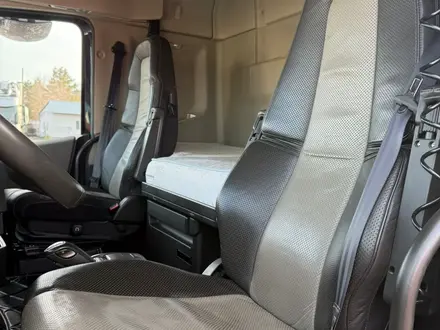 Volvo  FH 2018 года за 43 900 000 тг. в Алматы – фото 22