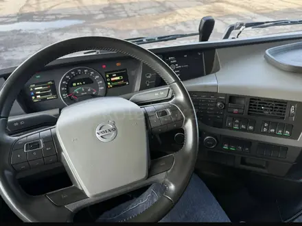 Volvo  FH 2018 года за 43 900 000 тг. в Алматы – фото 32
