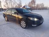 Toyota Camry 2005 года за 3 600 000 тг. в Петропавловск – фото 3