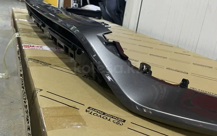 Губа бампера lexus rx за 115 000 тг. в Алматы