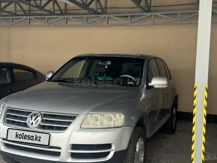 Volkswagen Touareg 2003 года за 5 500 000 тг. в Алматы – фото 3