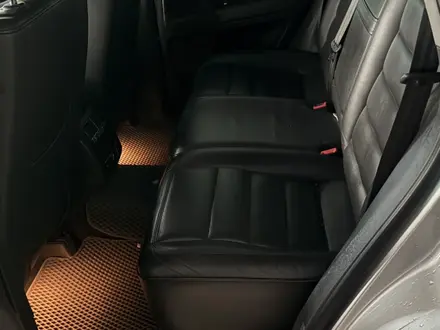 Volkswagen Touareg 2003 года за 5 500 000 тг. в Алматы – фото 8