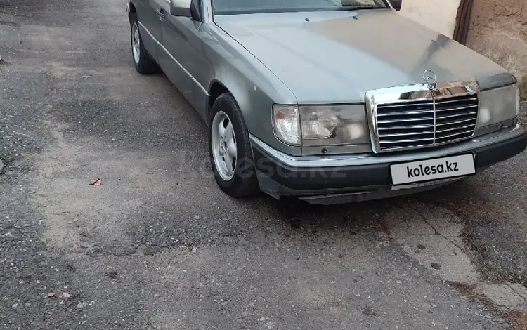 Mercedes-Benz E 260 1991 года за 950 000 тг. в Алматы