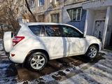 Toyota RAV4 2011 года за 8 900 000 тг. в Алматы – фото 3