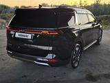 Kia Carnival 2022 годаүшін22 300 000 тг. в Алматы – фото 2