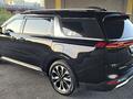 Kia Carnival 2022 годаүшін22 300 000 тг. в Алматы – фото 4