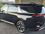 Kia Carnival 2022 годаүшін22 300 000 тг. в Алматы – фото 4