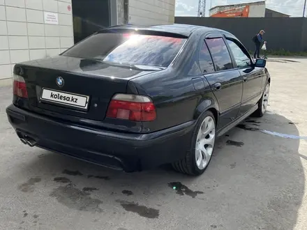 BMW 528 1998 года за 4 500 000 тг. в Астана – фото 3