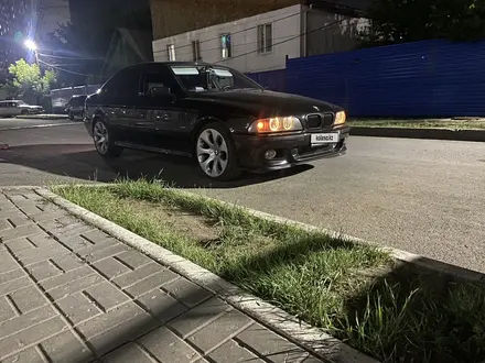 BMW 528 1998 года за 4 500 000 тг. в Астана – фото 4