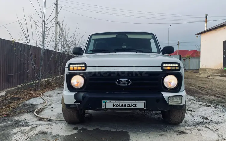 ВАЗ (Lada) Lada 2121 2018 годаүшін3 500 000 тг. в Атырау