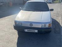Volkswagen Passat 1993 годаfor1 400 000 тг. в Кызылорда