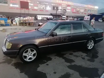 Mercedes-Benz E 280 1992 года за 2 200 000 тг. в Алматы – фото 8