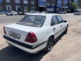 Mercedes-Benz C 200 1995 года за 1 350 000 тг. в Актобе – фото 4