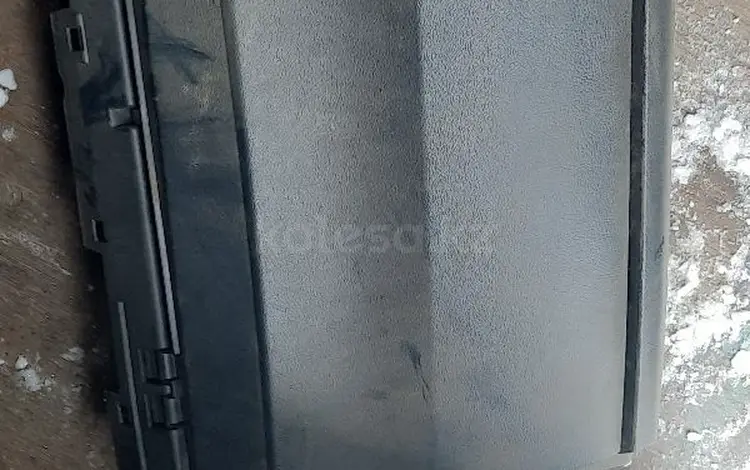 Бардачек камри 40үшін20 000 тг. в Усть-Каменогорск