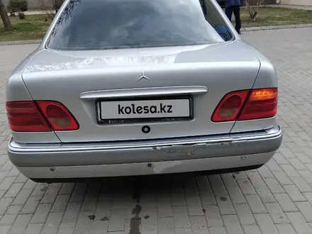 Mercedes-Benz E 230 1996 года за 3 500 000 тг. в Алматы – фото 5