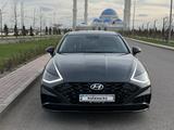 Hyundai Sonata 2022 годаүшін12 600 000 тг. в Астана – фото 3