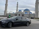 Hyundai Sonata 2022 года за 12 600 000 тг. в Астана