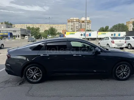 Kia K5 2022 года за 10 600 000 тг. в Алматы – фото 7