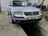 Volkswagen Passat 2002 года за 2 200 000 тг. в Уральск – фото 2