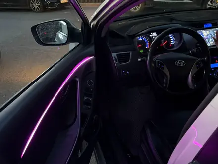 Hyundai Elantra 2013 года за 4 464 365 тг. в Астана – фото 17