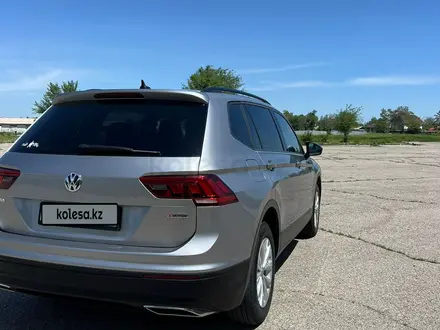 Volkswagen Tiguan 2020 года за 12 800 000 тг. в Алматы – фото 7