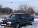 Volkswagen Vento 1992 года за 1 150 000 тг. в Тараз – фото 3